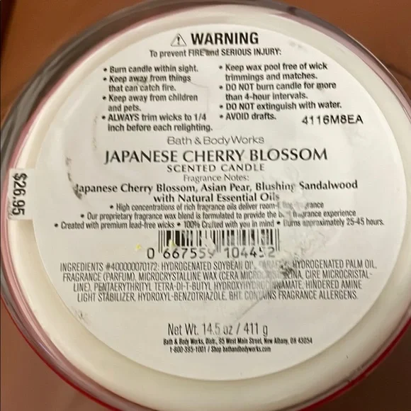 Bath & Body Works Red Cherry Blossom Candle - Picture 4 of 4